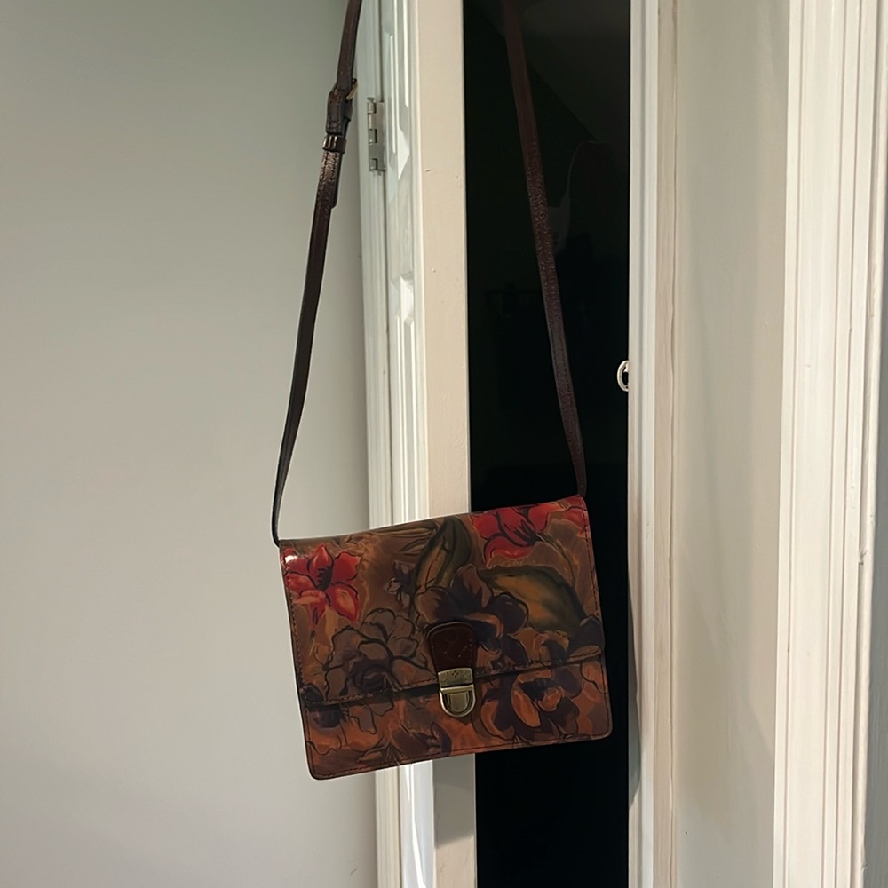 Patricia Nash cross body Nerver worn no tags new